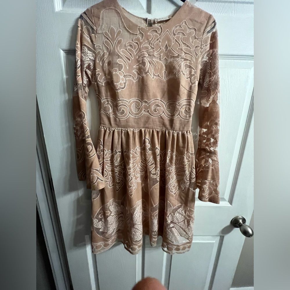 Altr'd State Nude Embroidered Mini Dress S : S Runs Small